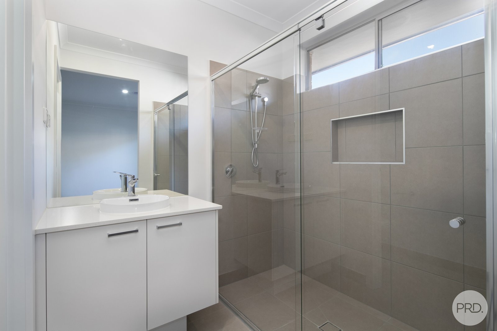 38 Lakeland Drive LUCAS 8