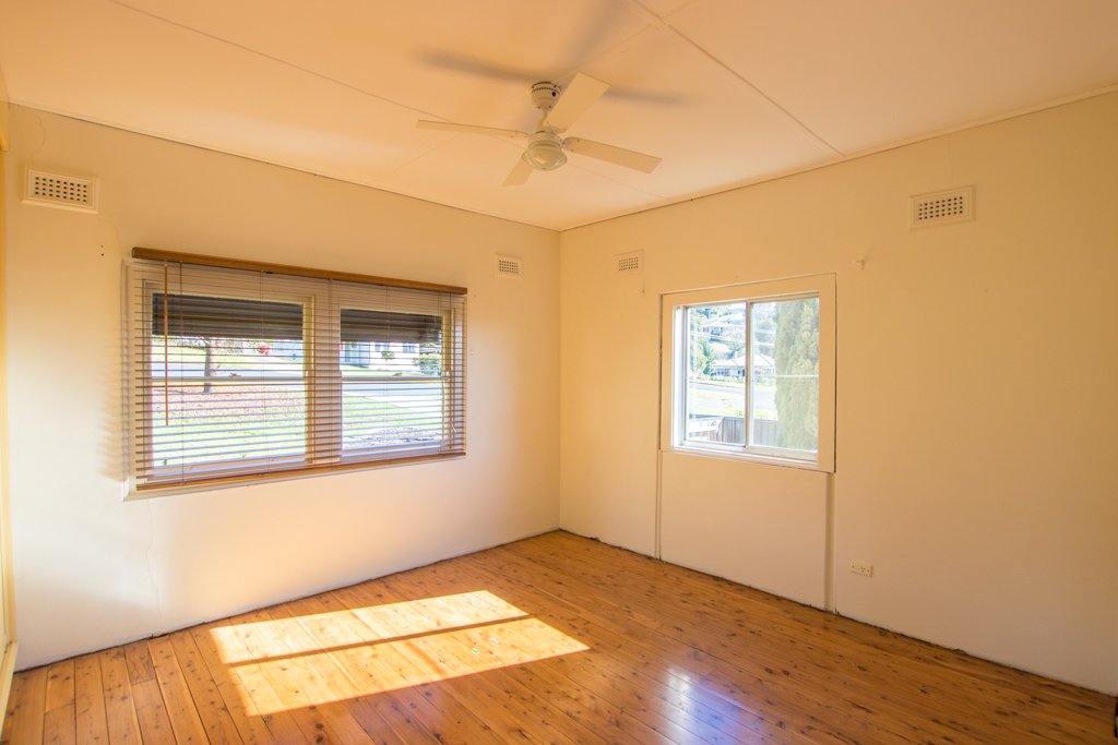 38 Lambie Street TUMUT 4