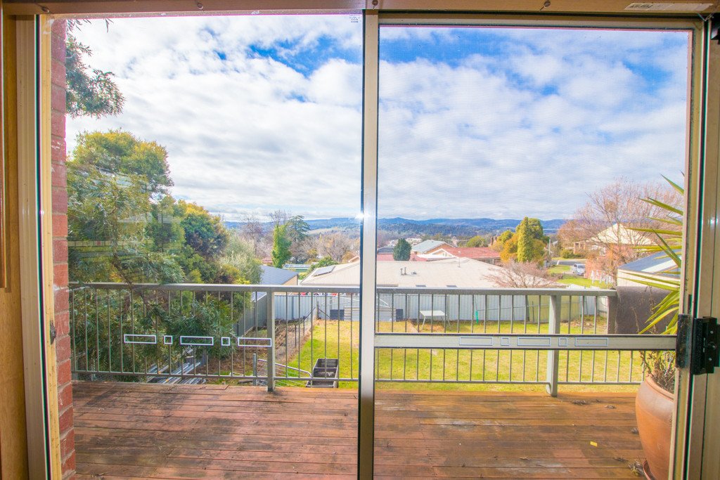 38 Lambie Street TUMUT 14