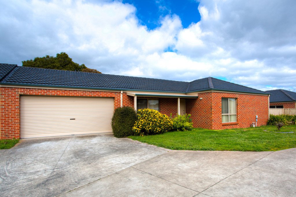 3/8 Lane Street BROWN HILL 1