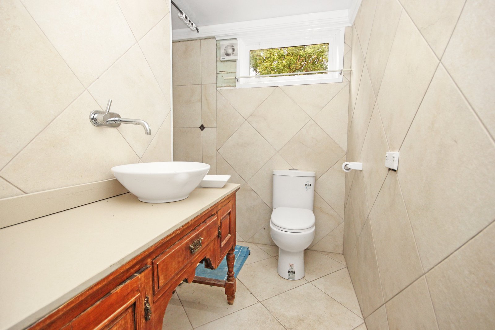 38 Laurel Lane STEWARTS RIVER 12