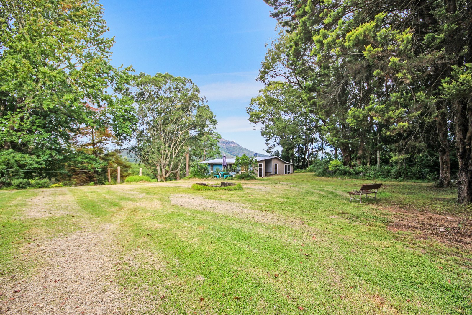 38 Laurel Lane STEWARTS RIVER 16