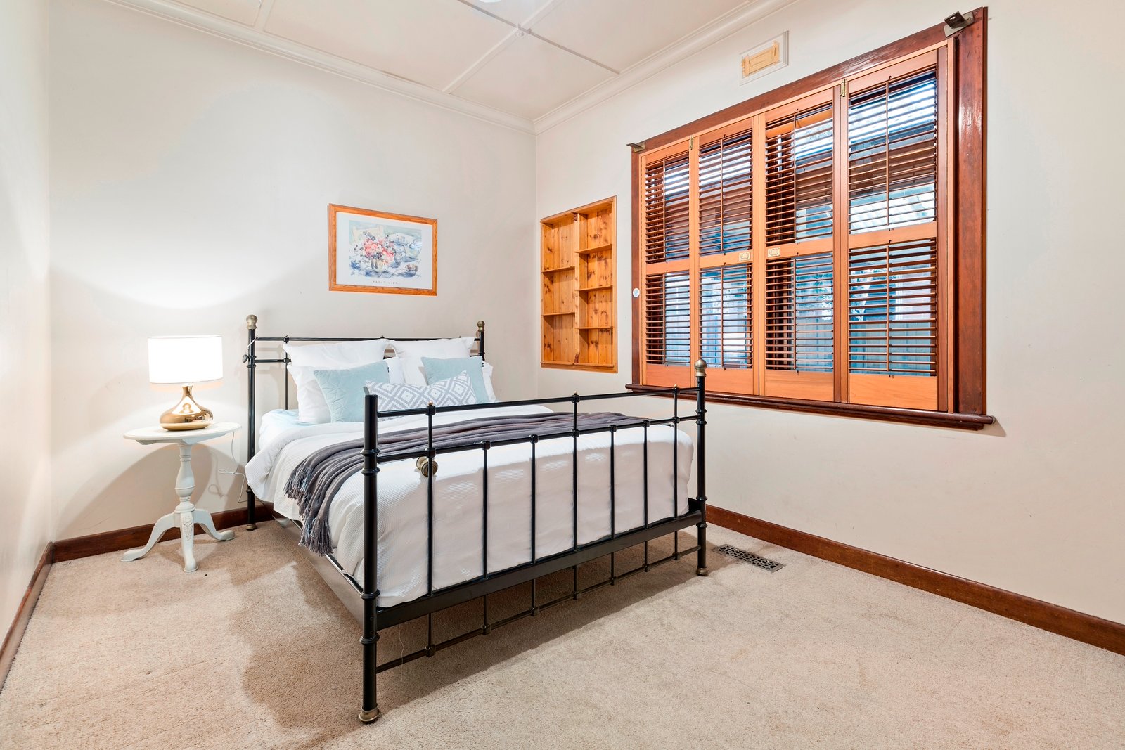 Gallery: 38 Leckie Street