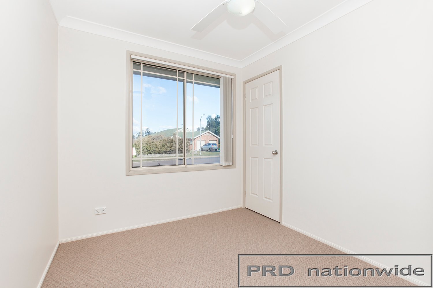 38 Lord Howe Drive ASHTONFIELD 12