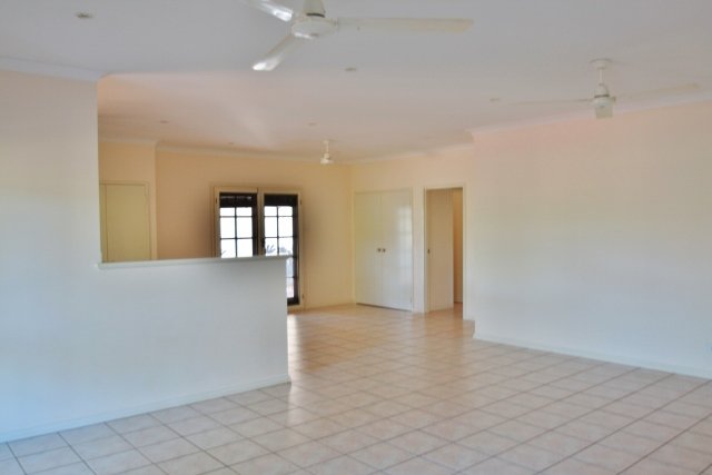 38 Lorikeet Drive DJUGUN 4