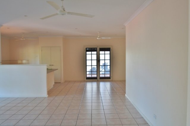 38 Lorikeet Drive DJUGUN 5