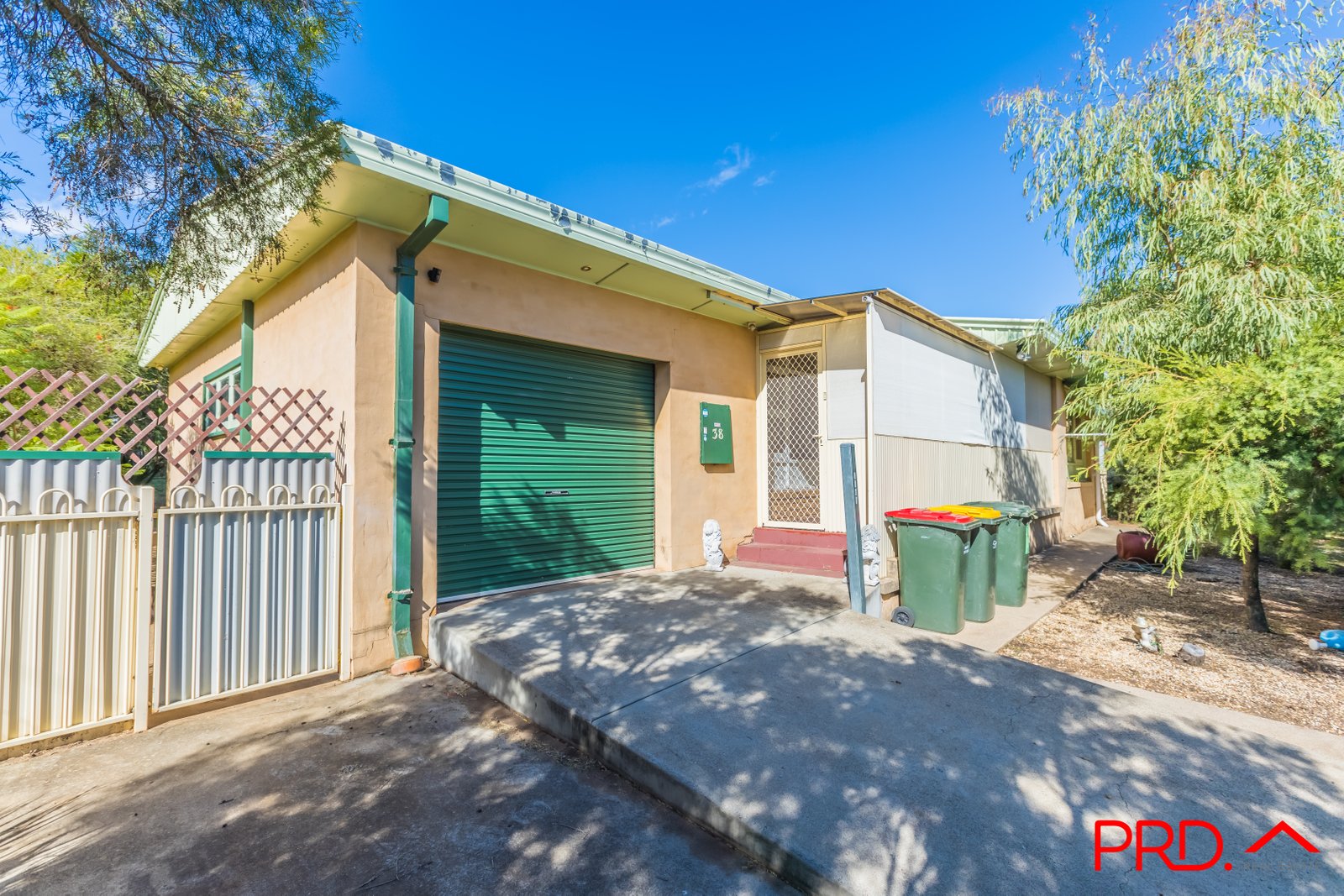 38 Manilla Road TAMWORTH 1