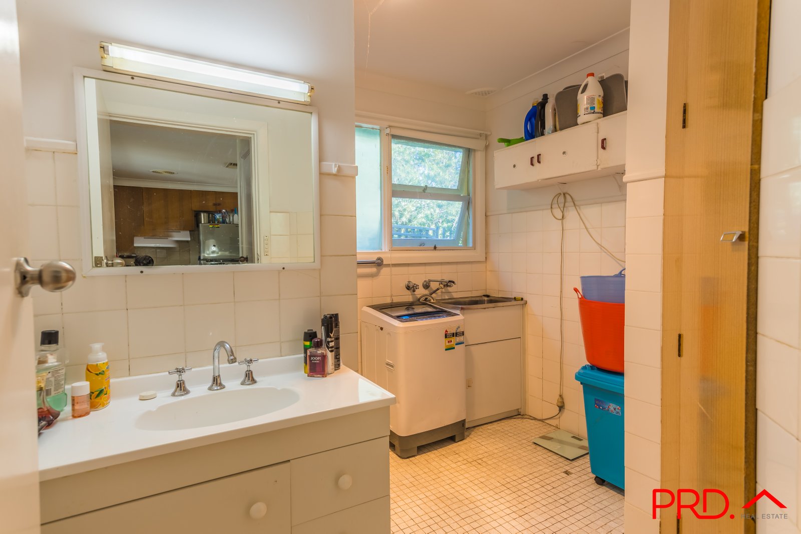 38 Manilla Road TAMWORTH 9