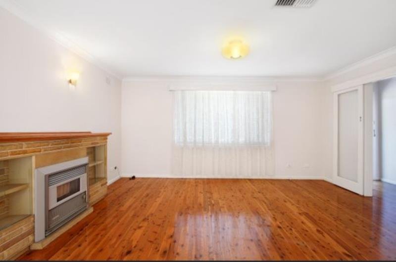 38 Margaret Street TAMWORTH 5