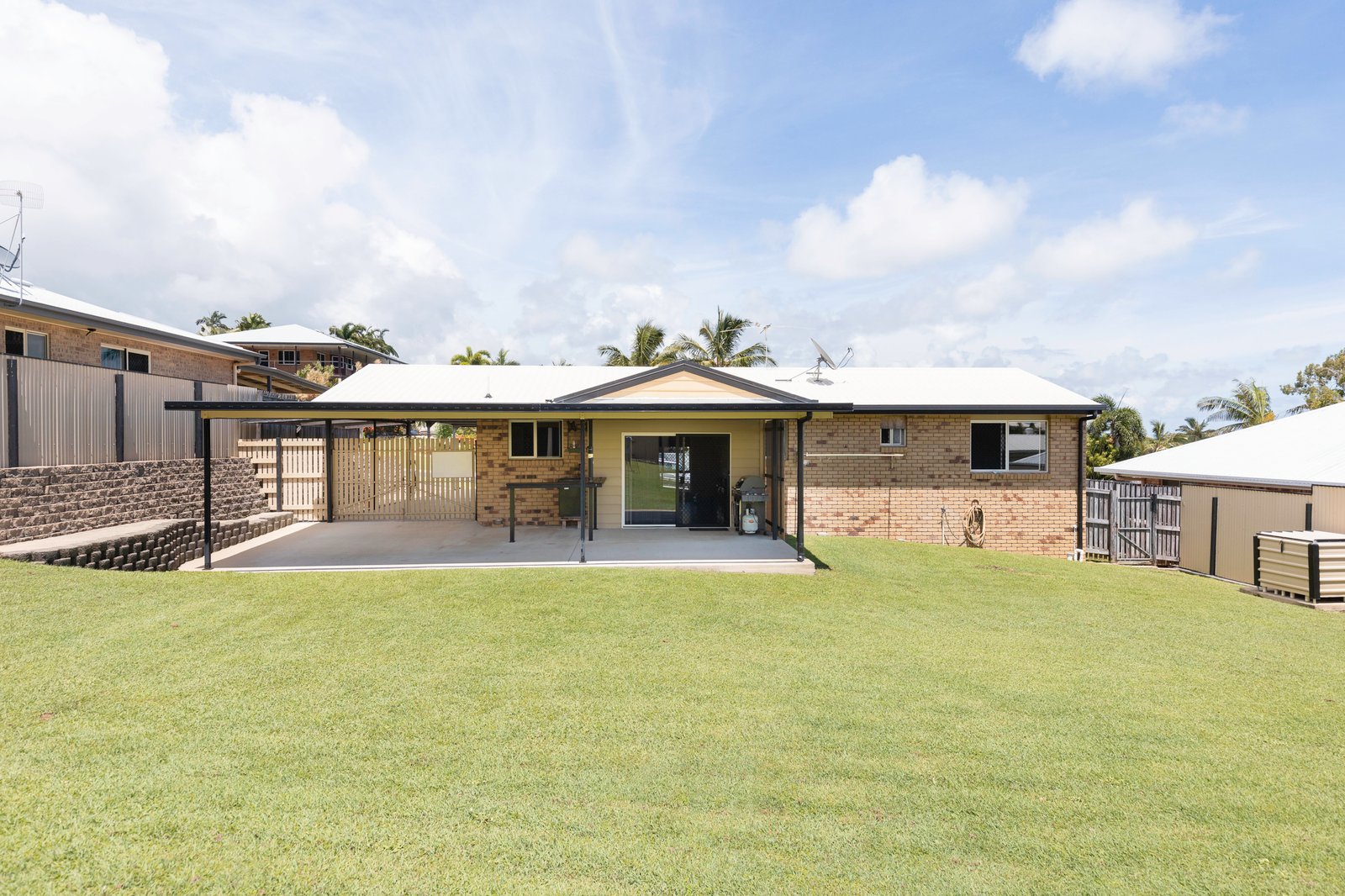 38 McLaughlin Drive EIMEO 17