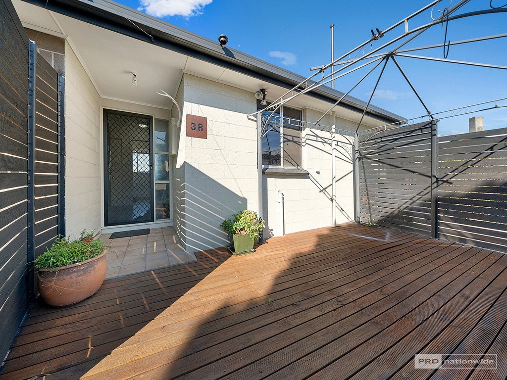 38 McShane Road BRIDGEWATER 10