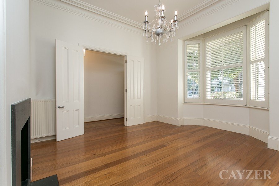 Gallery: 38 Merton Street