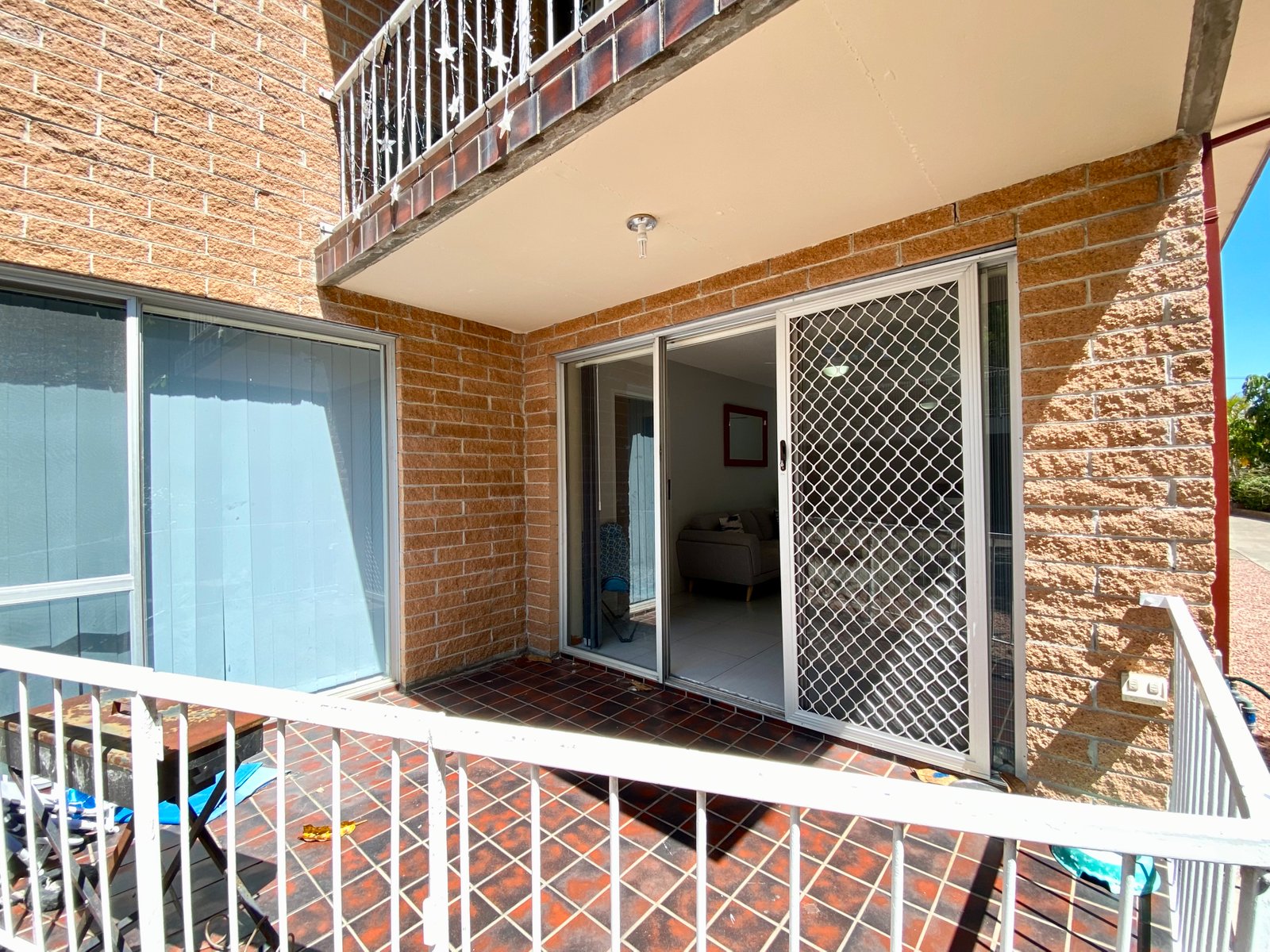 3/8 Messines Street SHOAL BAY 2