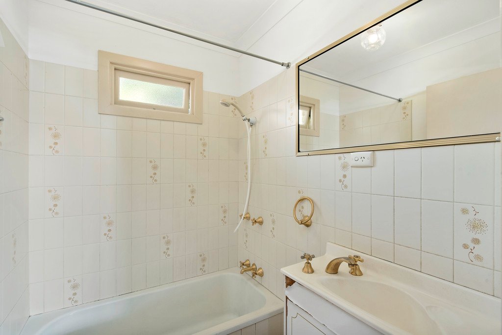 38 Miles St  COOLANGATTA 10