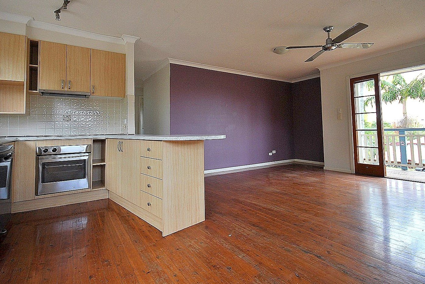 38 Minnie Street SOUTHPORT 2