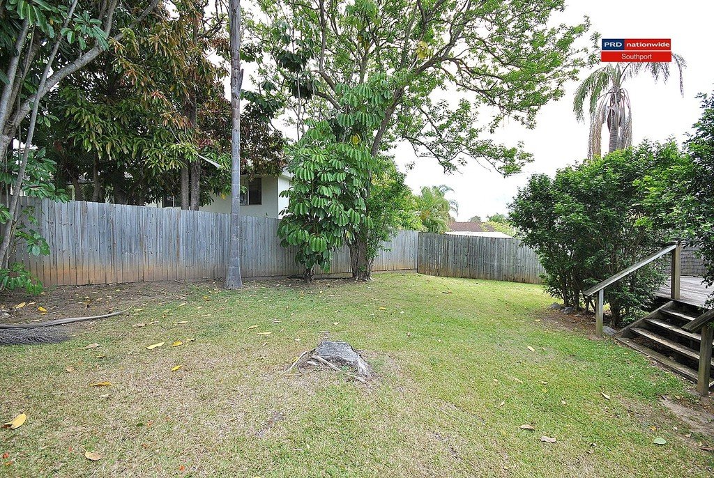 38 Minnie Street SOUTHPORT 11