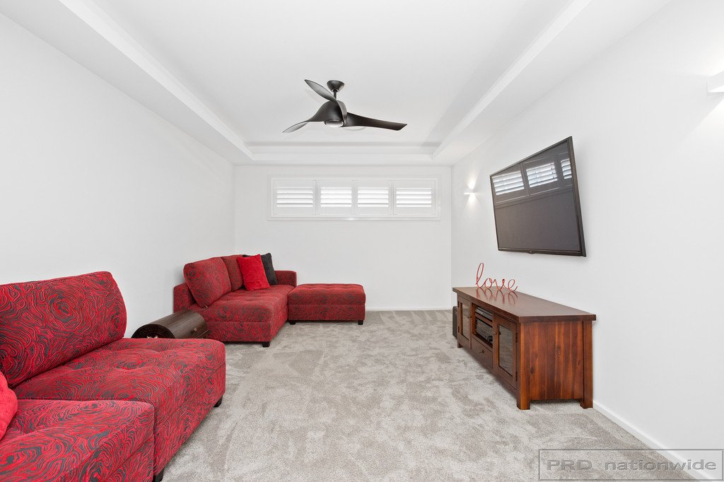 38 Mistfly Street CHISHOLM 18