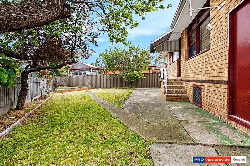 38 Monteclair Avenue LIVERPOOL 6