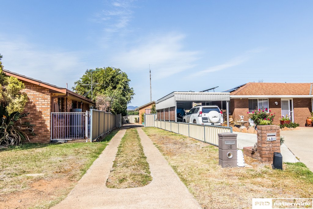 38 Mullumbimby Close TAMWORTH 20
