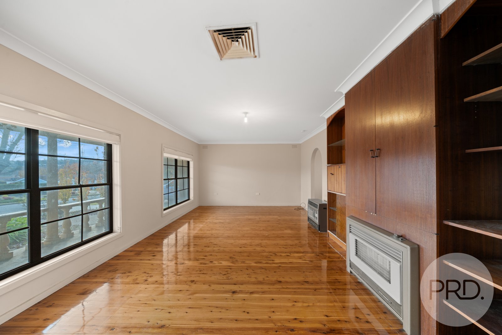 38 Norfolk Avenue LAKE ALBERT 3