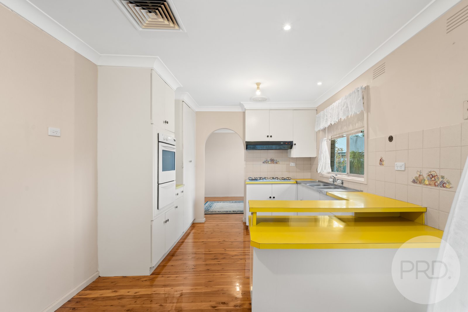 38 Norfolk Avenue LAKE ALBERT 4