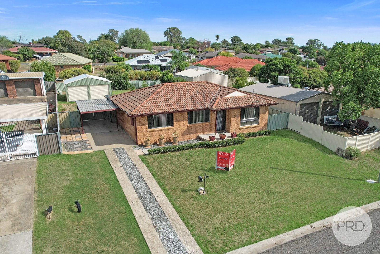 38 Osprey Way TAMWORTH 3
