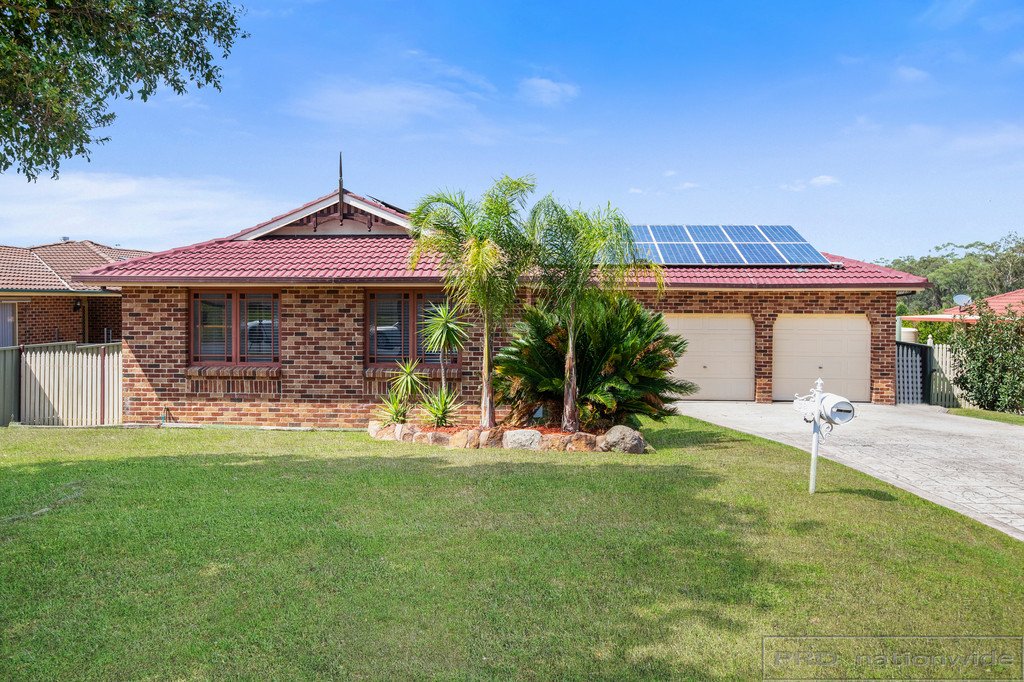 38 Pacific Crescent ASHTONFIELD 1