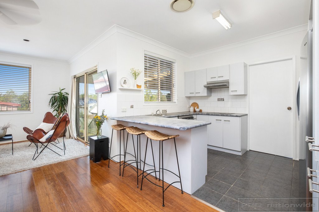 38 Pacific Crescent ASHTONFIELD 7