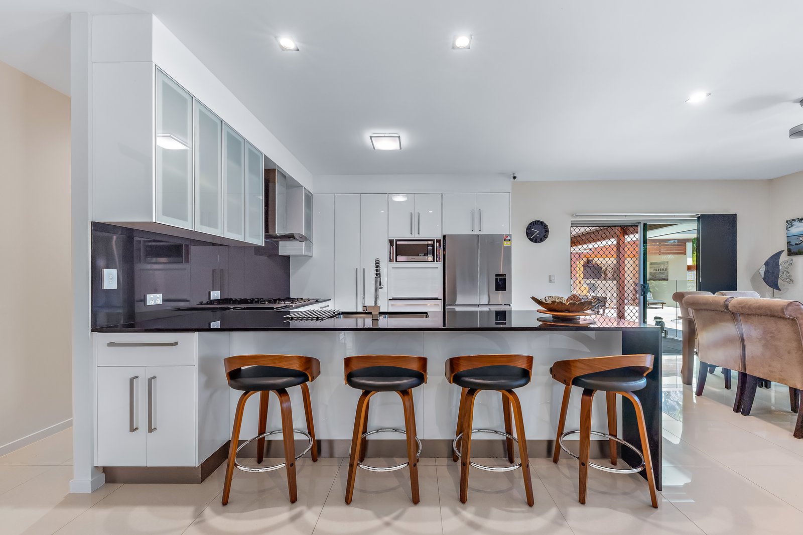 38 Parker Road CANNONVALE 3