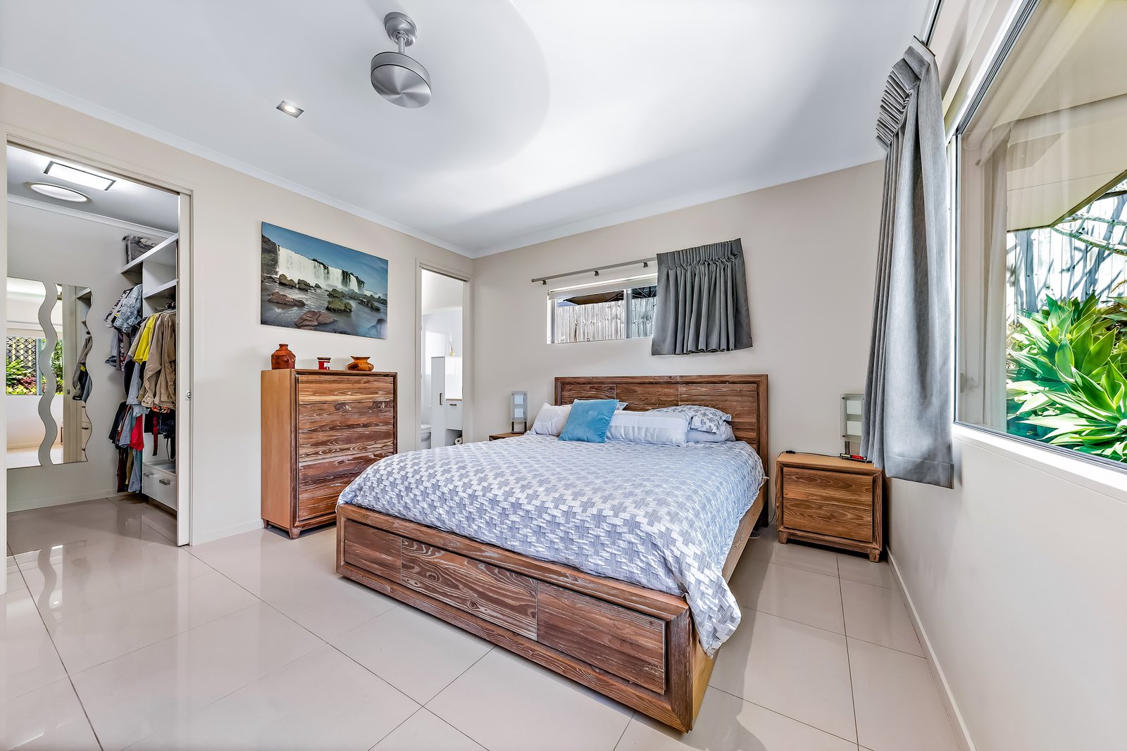 38 Parker Road CANNONVALE 11