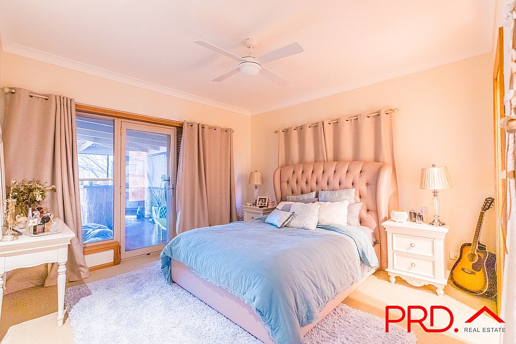 38 Peregrine Avenue TAMWORTH 3