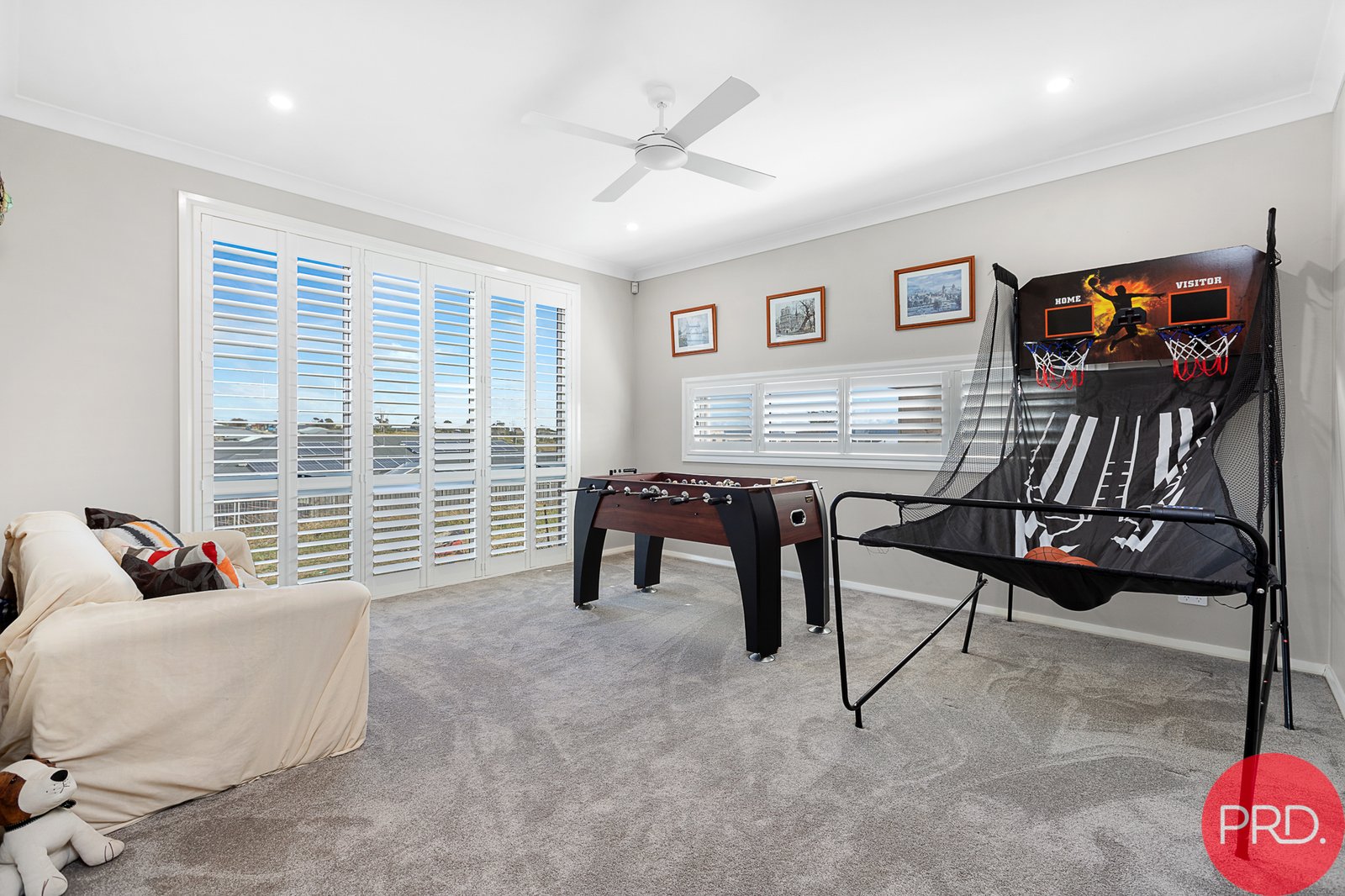 38 Plover Circuit ABERGLASSLYN 12