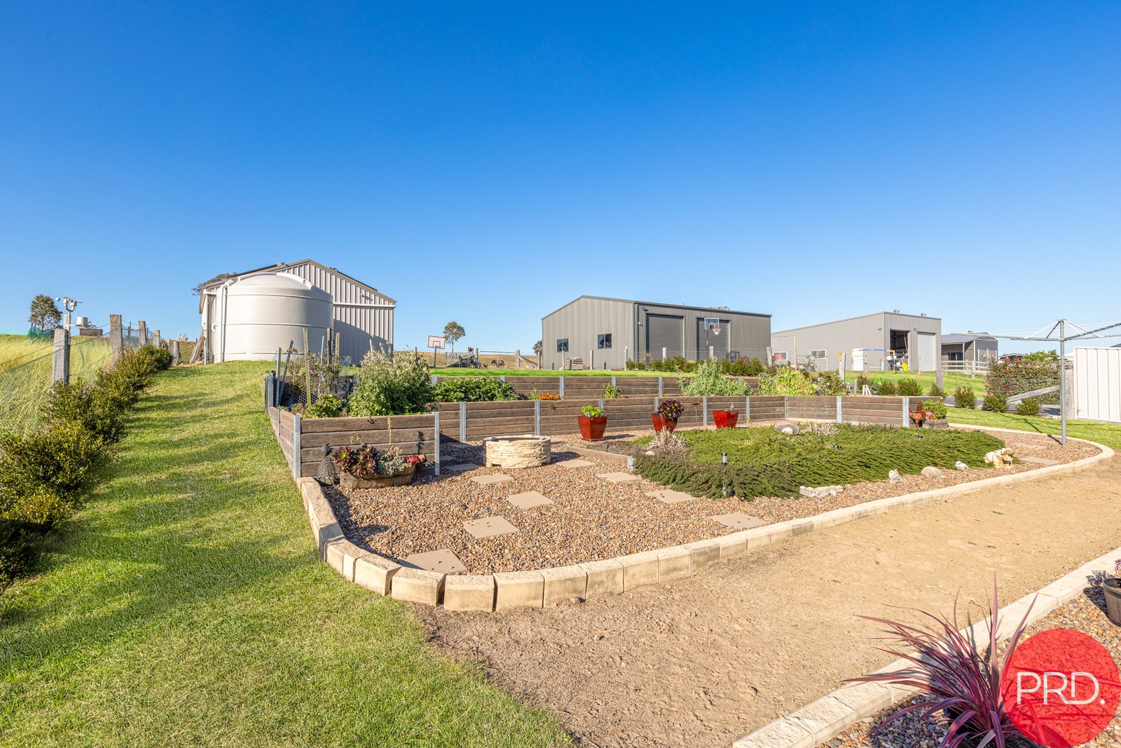 38 Plover Circuit, ABERGLASSLYN NSW 2320