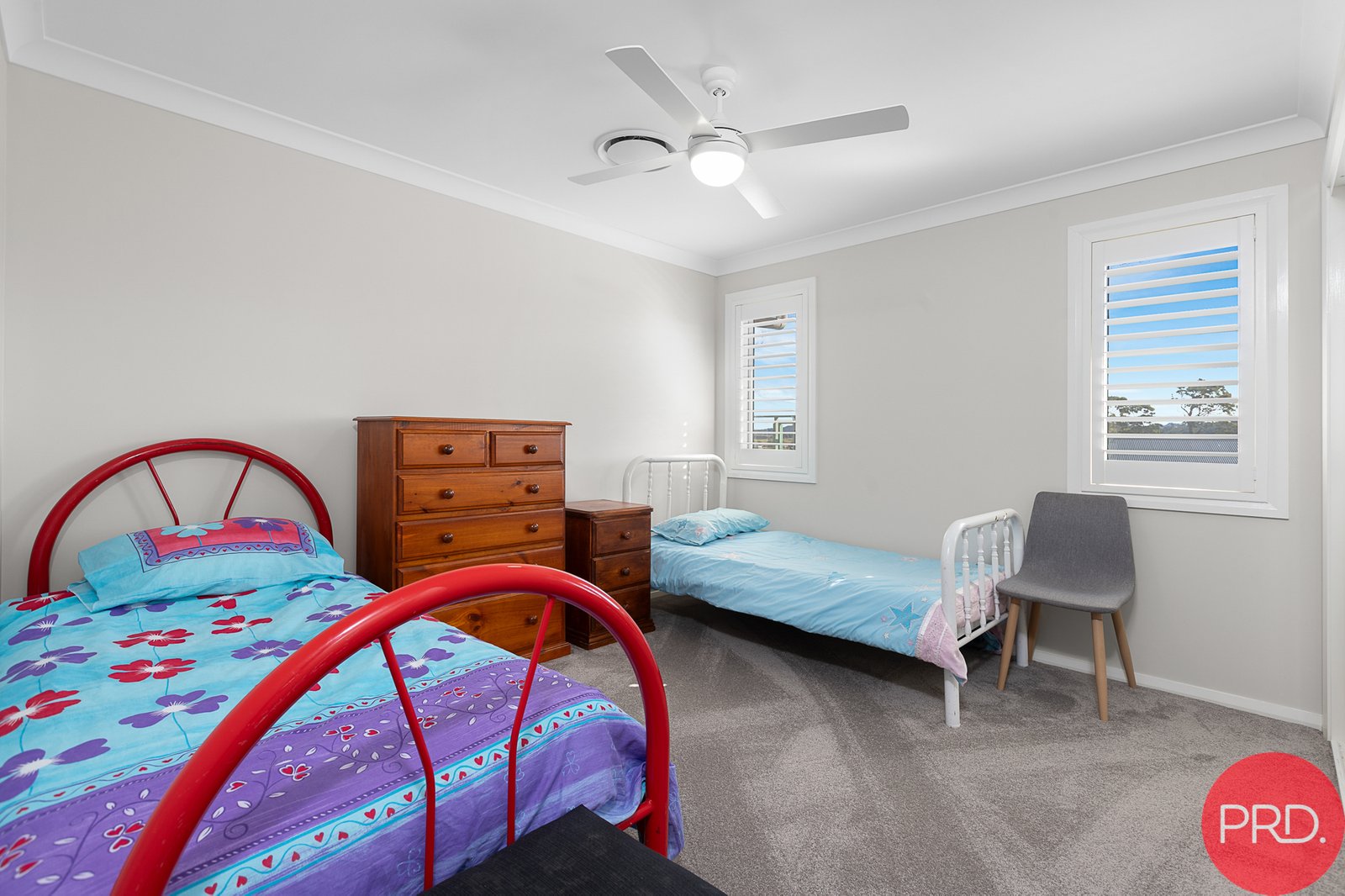 38 Plover Circuit ABERGLASSLYN 27