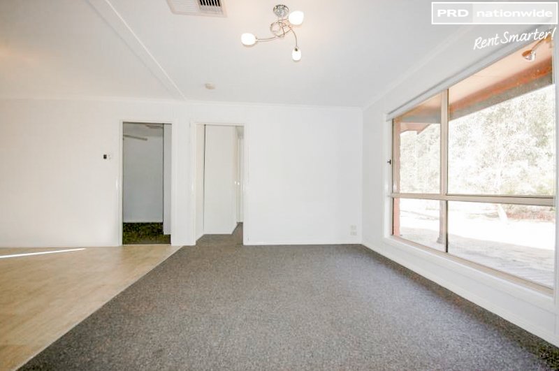 38 Railway Street, The Rock  THE ROCK 5