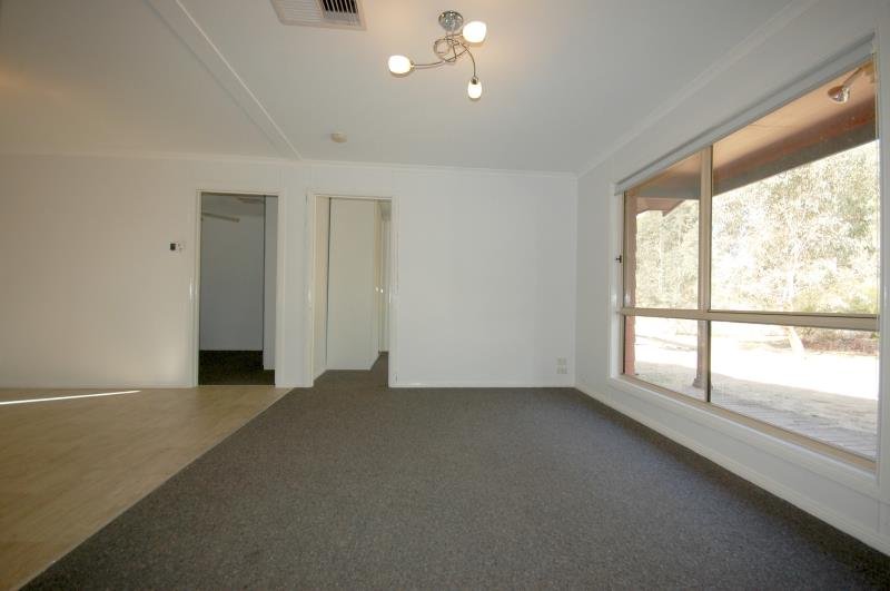 38 Railway Street, The Rock  THE ROCK 5