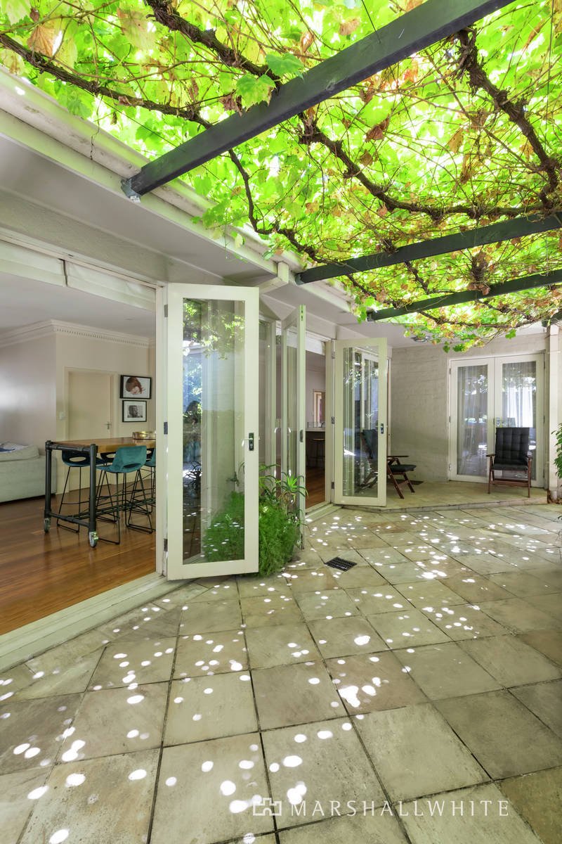 38 Ramsay Avenue, Kew East, VIC