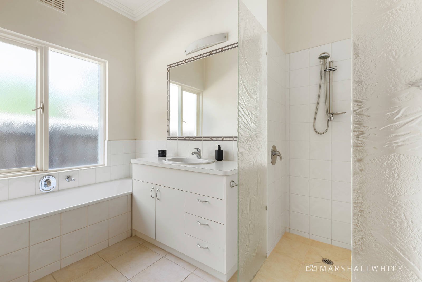 38 Ramsay Avenue, Kew East, VIC