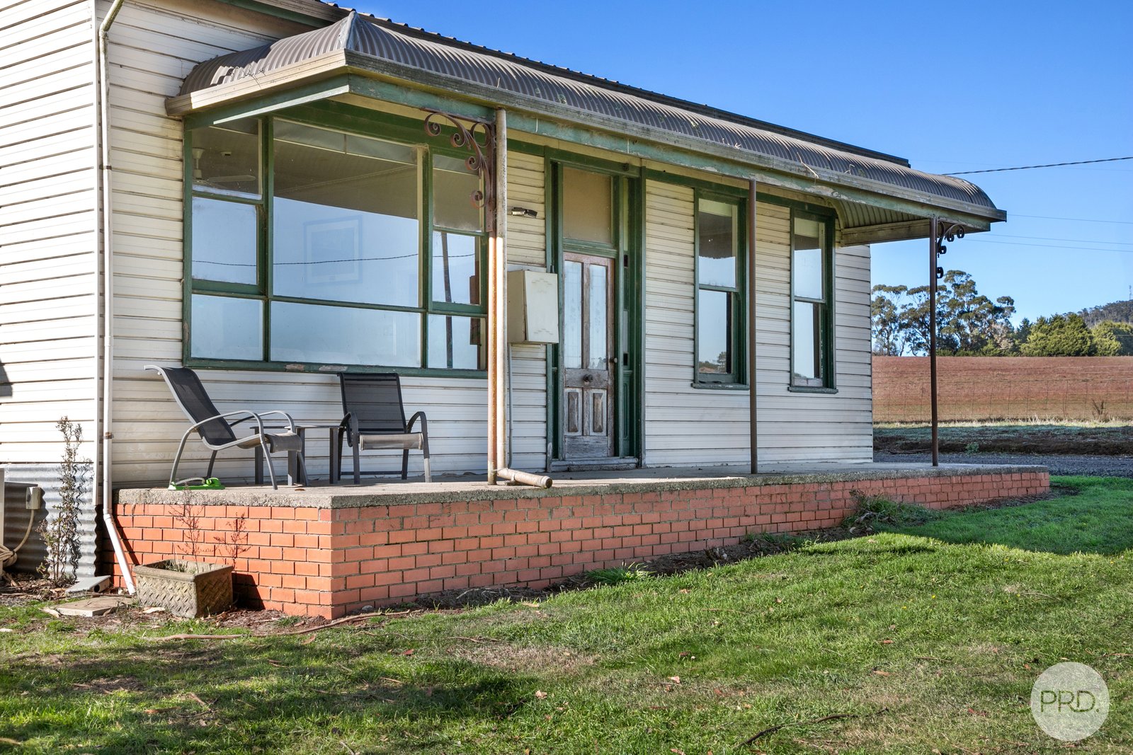 38 Richards Road LEIGH CREEK 15