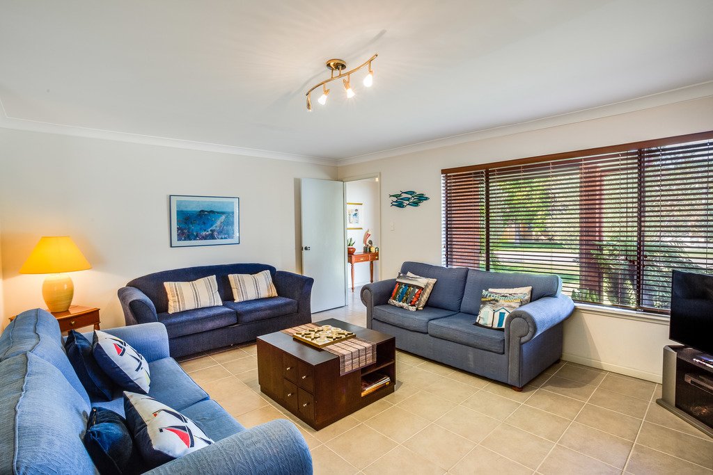 38 Rigney Street SHOAL BAY 7