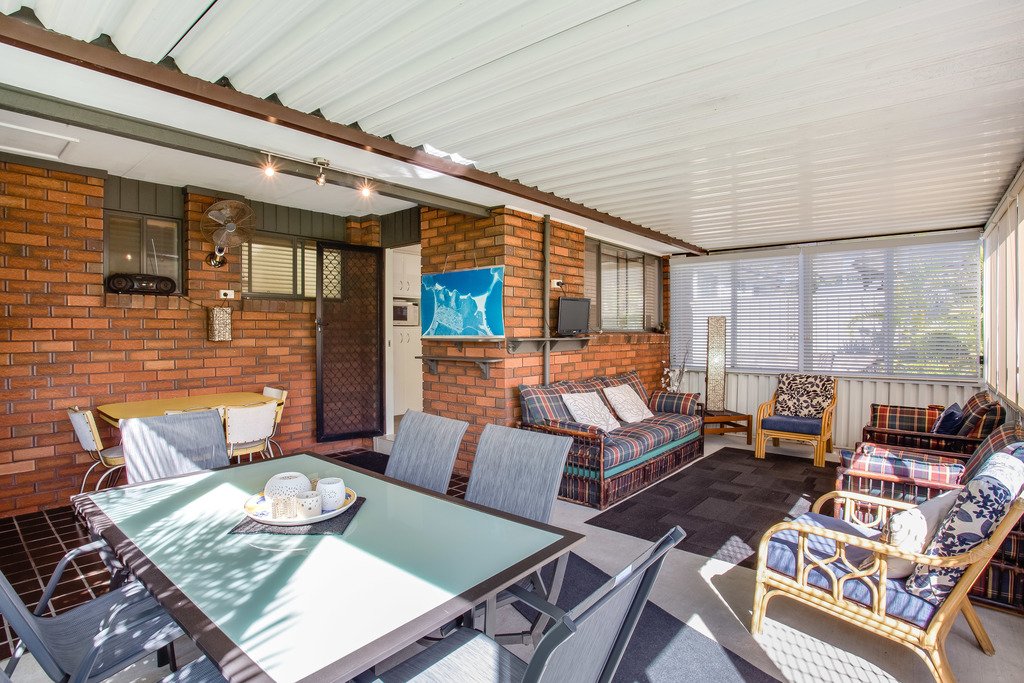 38 Rigney Street SHOAL BAY 14