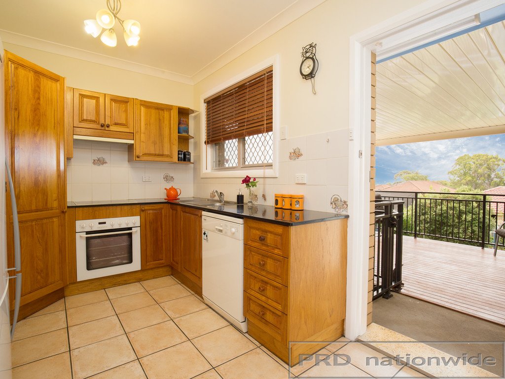 38 Robert Street TENAMBIT 5
