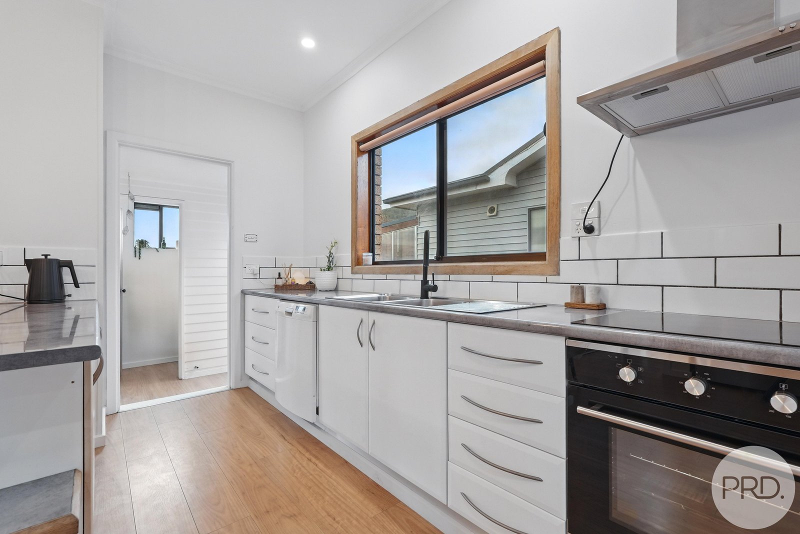 38 Rocks Road NEW NORFOLK 11