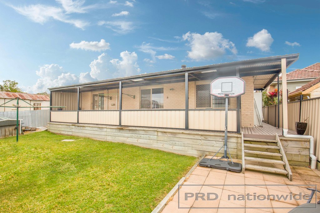 38 Ruskin Street BERESFIELD 24