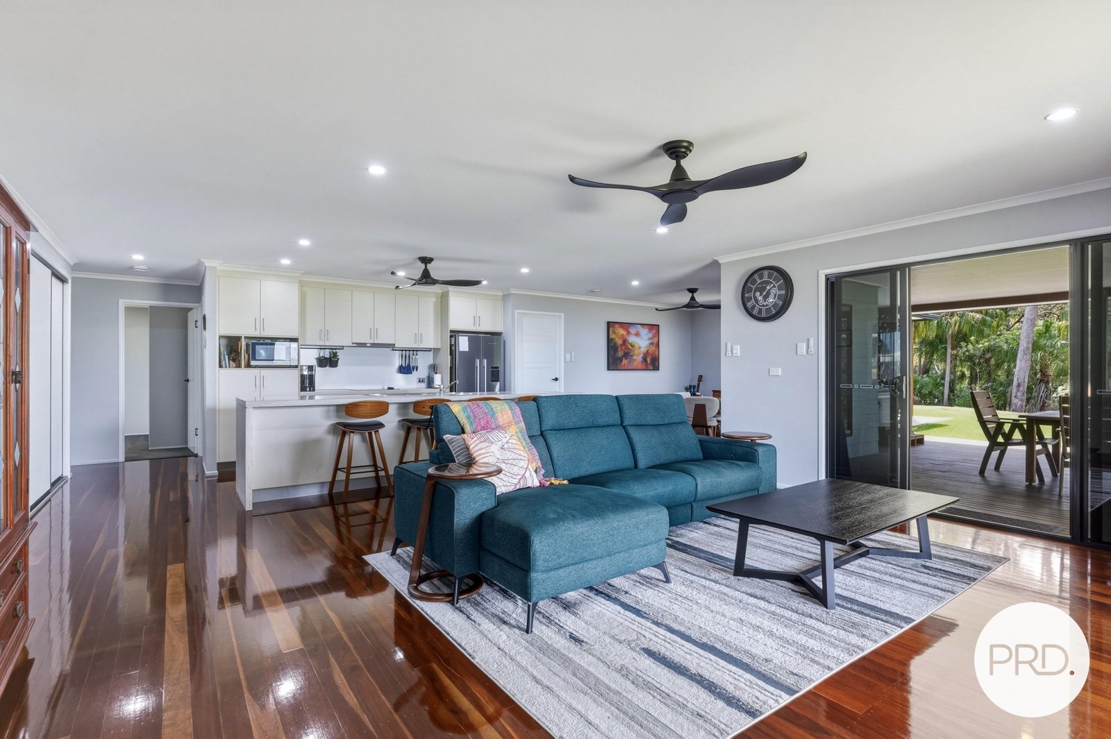 38 Seaview Court SARINA 2