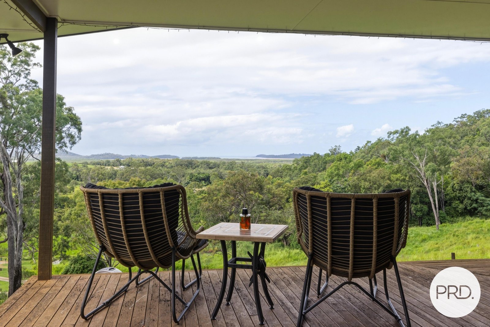 38 Seaview Court SARINA 16