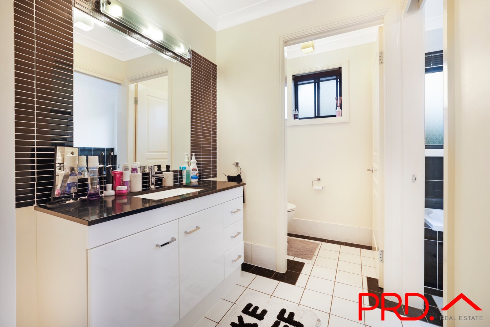 38 Sequoia Drive TAMWORTH 17