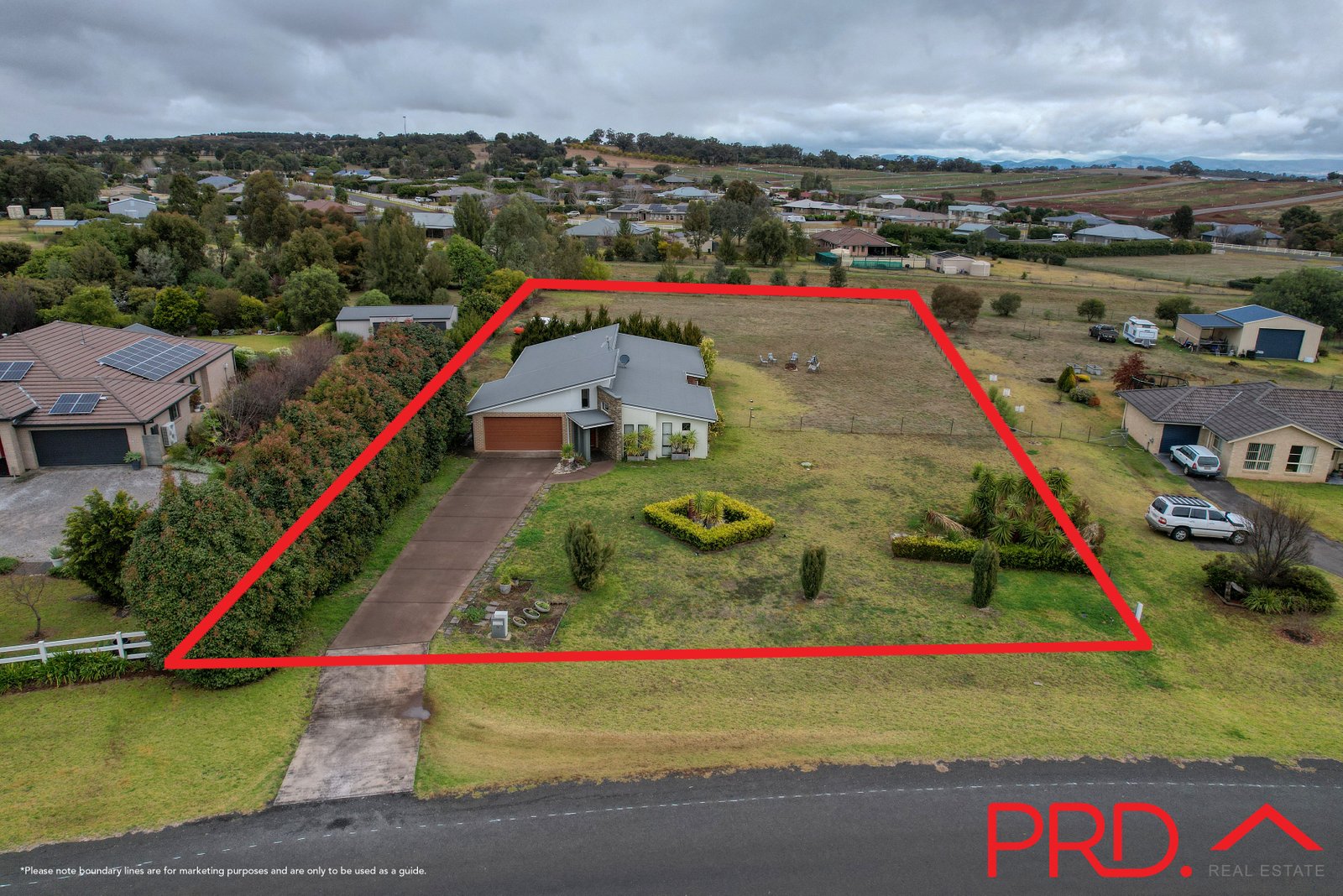 38 Sequoia Drive TAMWORTH 25