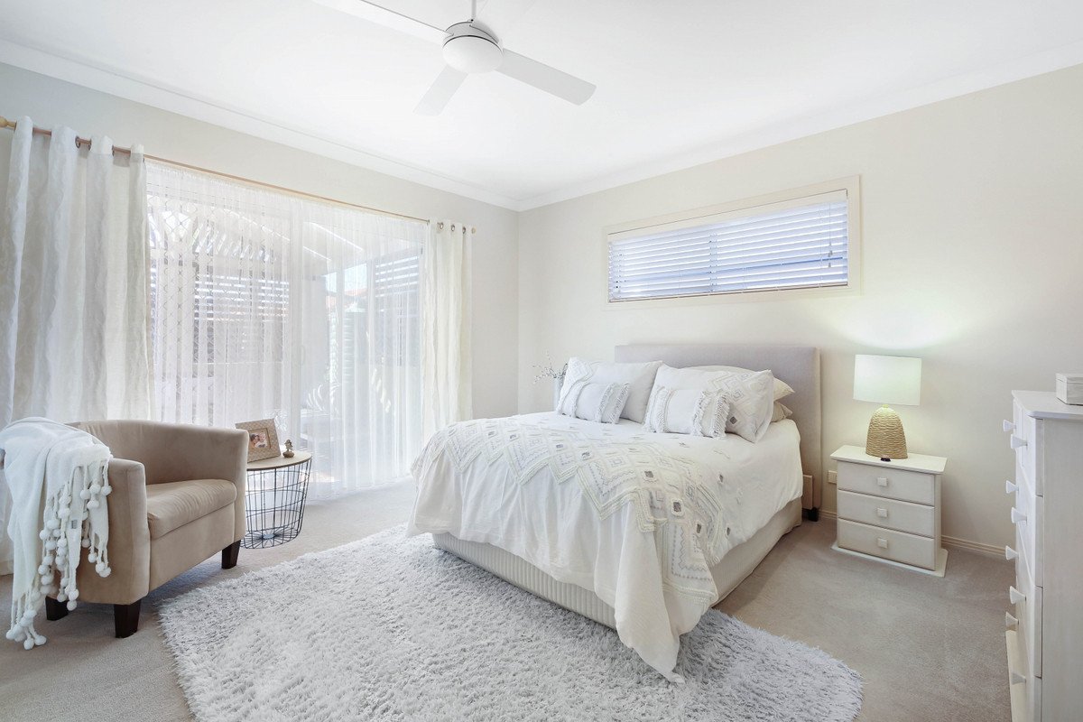 38 Shoalwater Court Burleigh Waters 11