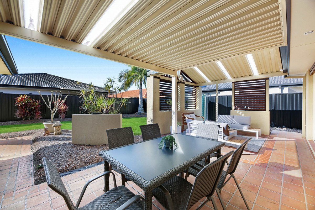 38 Shoalwater Court Burleigh Waters 17